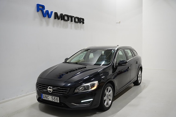 Volvo V60 2 of 20