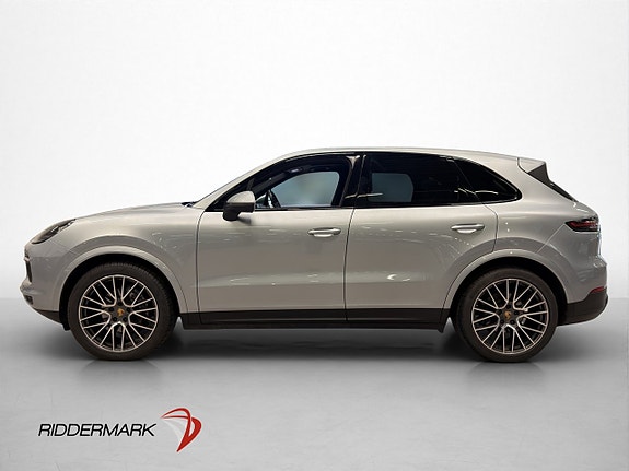 Porsche Cayenne S 2 of 5