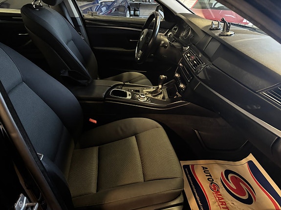 BMW 520 13 of 17