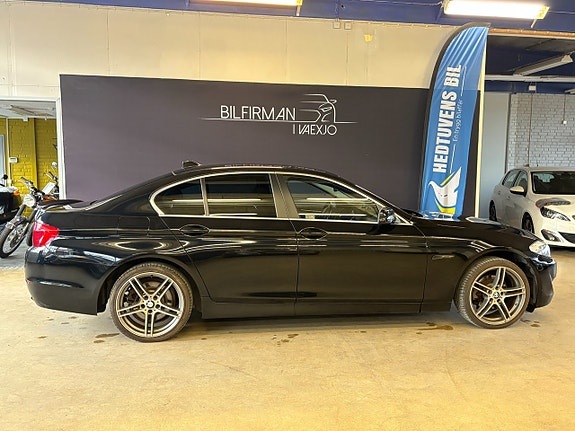 BMW 520 4 of 5