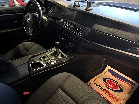 BMW 520 14 of 17