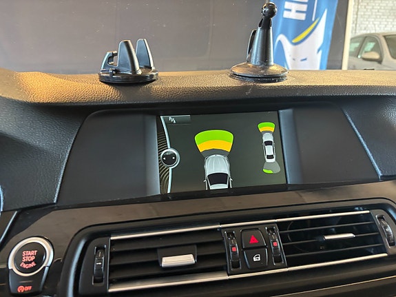 BMW 520 16 of 17