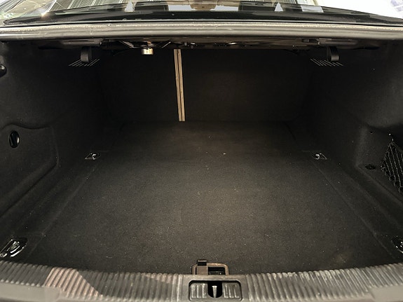 Audi A6 12 of 21