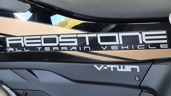 Benda Redstone 550 R2 Exclusive | Traktor B | V-Twin | ATV Zone| Finansiering 8 of 19