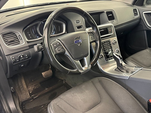Volvo V60 6 of 22