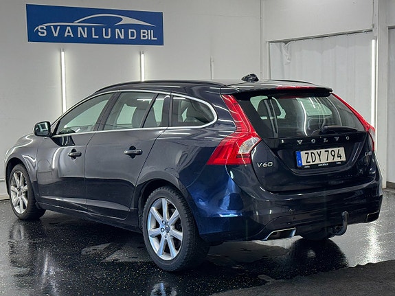 Volvo V60 4 of 22