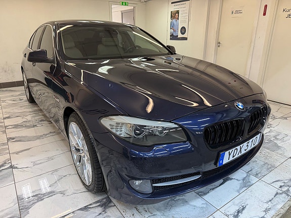 BMW 530d 2 of 5