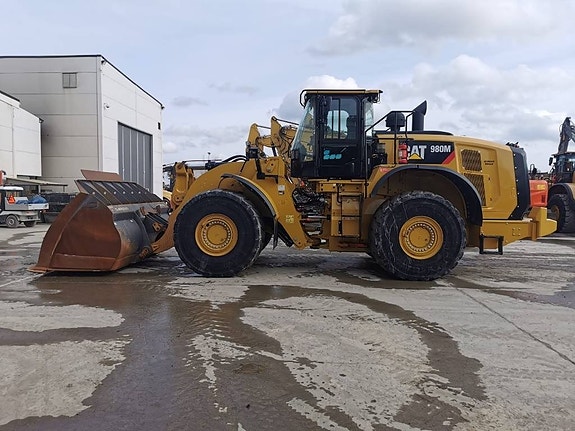 CAT 980M