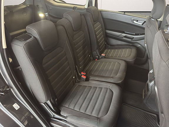 Ford Galaxy 16 of 23