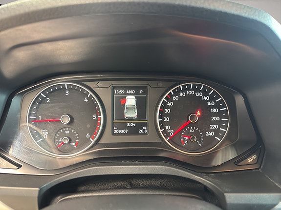 Volkswagen Amarok 17 of 24