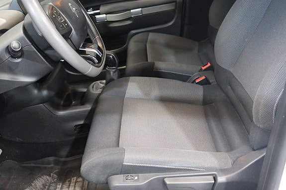 Citroen C4 Cactus 26 of 26
