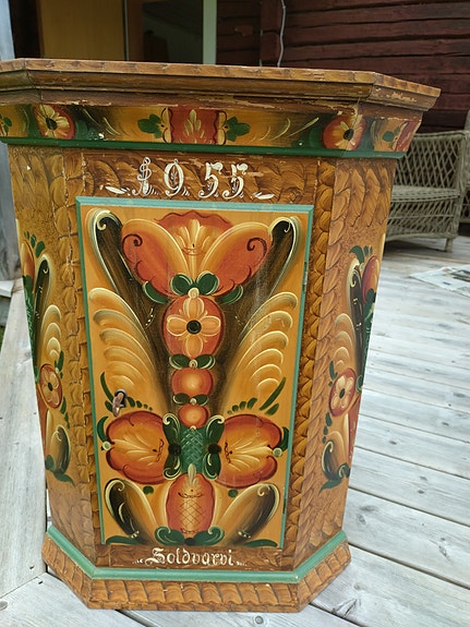 Product image 2 of 7