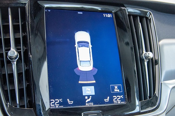 Volvo S90 15 of 21