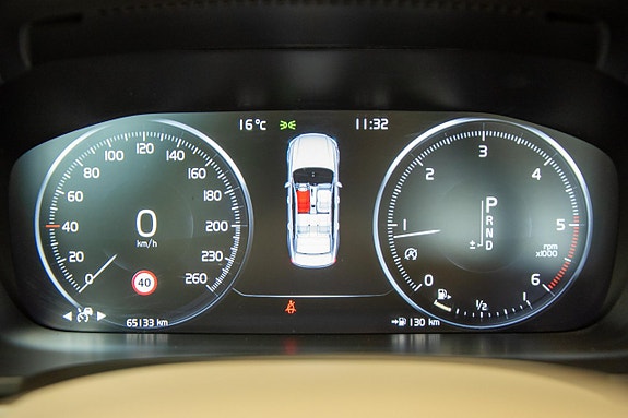 Volvo S90 17 of 21