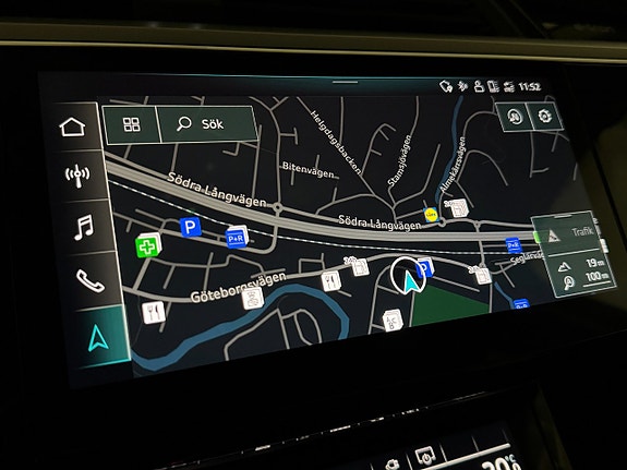 Audi e-tron 19 of 23