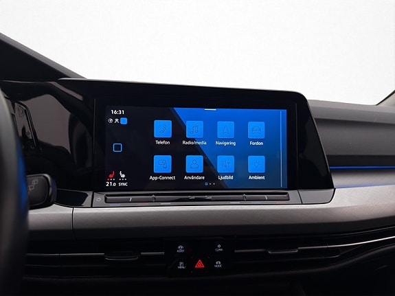 Volkswagen Golf Alltrack 18 of 28