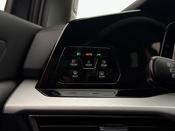 Volkswagen Golf Alltrack 20 of 28