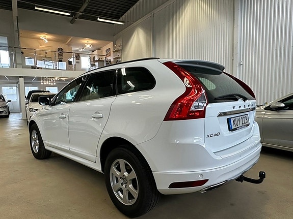 Volvo XC60 5 of 5