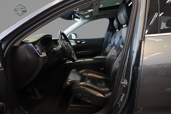Volvo XC60 13 of 22