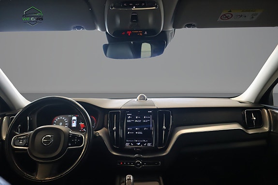 Volvo XC60 16 of 22