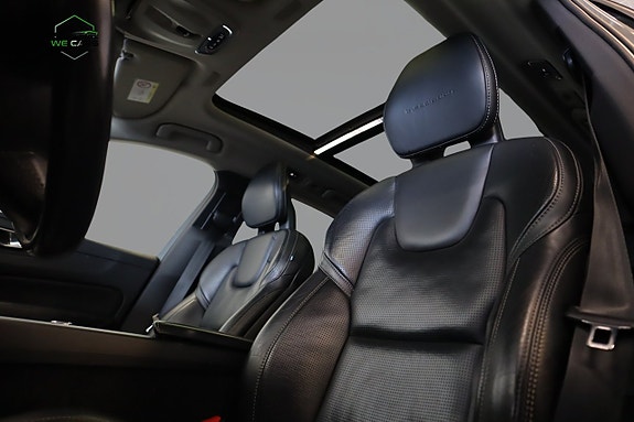 Volvo XC60 15 of 22