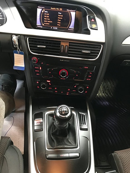 Audi A4 allroad 10 of 18