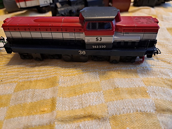 Product image 3 of 6