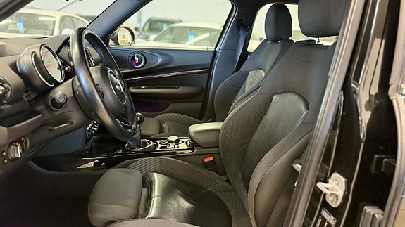 MINI Clubman Cooper S 15 of 25