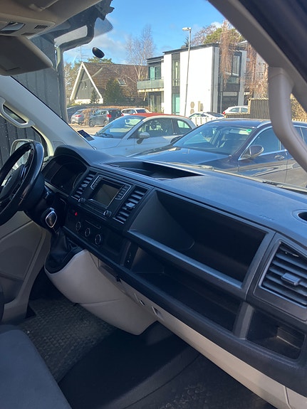 Volkswagen Transporter 5 of 8