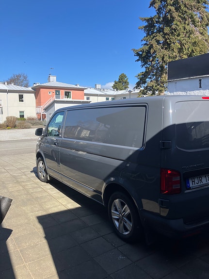 Volkswagen Transporter 3 of 8