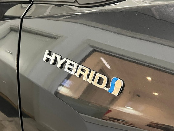Toyota C-HR 17 of 17