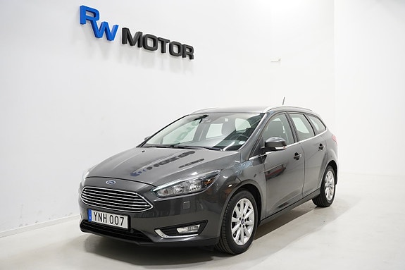 Ford Focus 2 of 21
