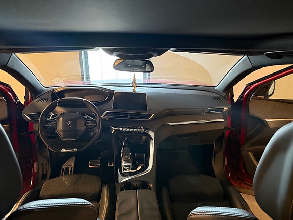 Peugeot 3008 10 of 18