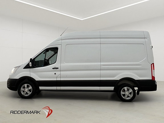 Ford Transit 2 of 5