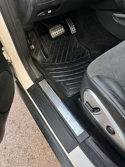 Mercedes-Benz ML280 8 of 15
