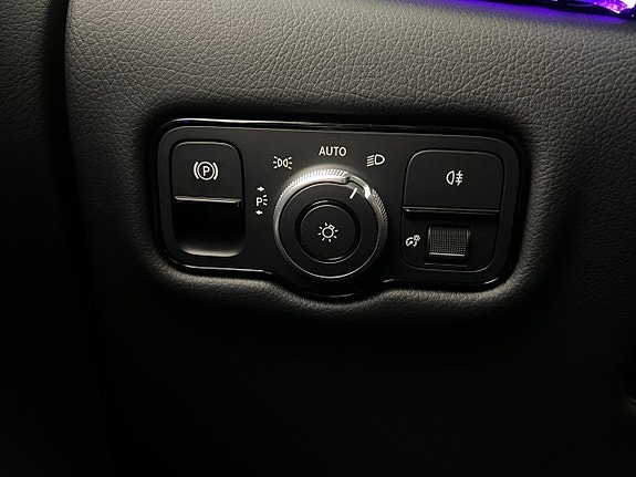 Mercedes-Benz V250 d 10 of 30