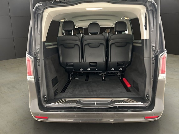 Mercedes-Benz V250 d 9 of 30