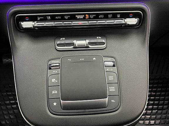 Mercedes-Benz V250 d 27 of 30