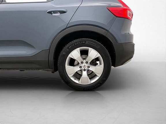 Volvo XC40 24 of 26