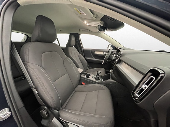 Volvo XC40 19 of 26