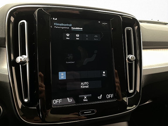 Volvo XC40 17 of 26