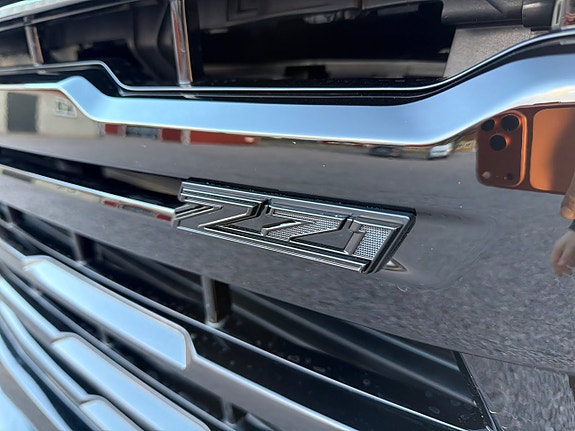 Chevrolet Silverado 2500 9 of 13