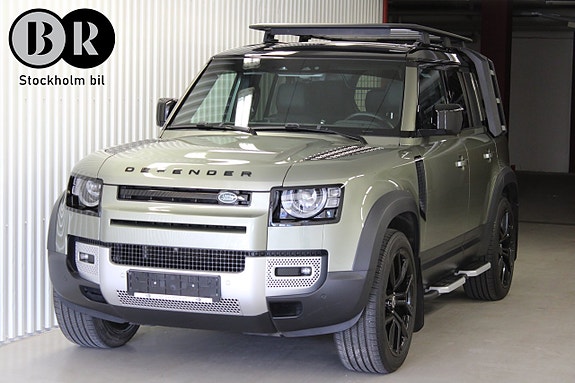 Land Rover Defender 110