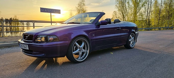 Volvo C70 4 of 5