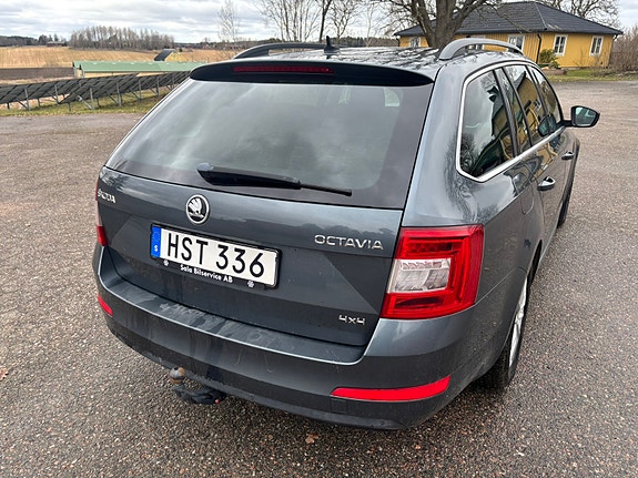 Skoda Octavia 4 of 5