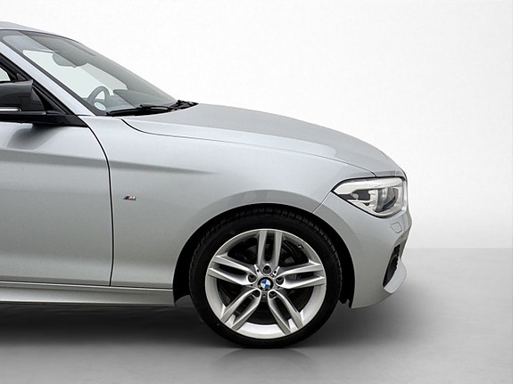 BMW 118i 28 of 28