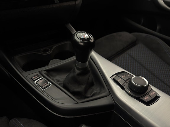BMW 118i 20 of 28