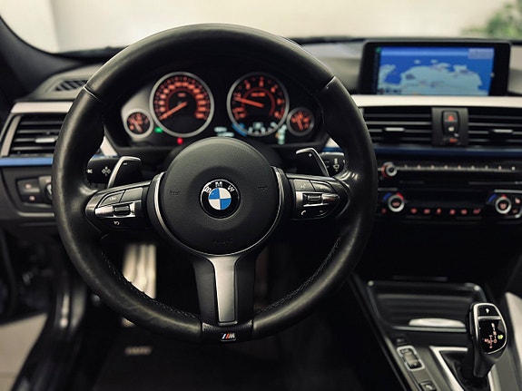 BMW 320d 16 of 30