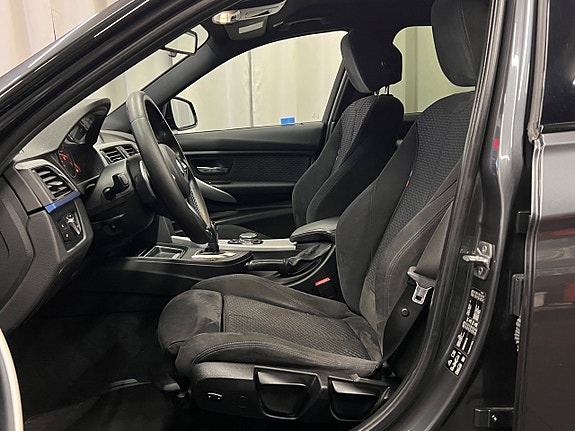 BMW 320d 8 of 30