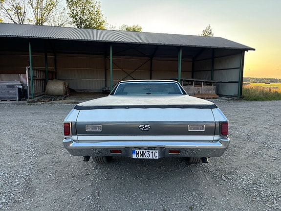 Chevrolet El Camino 4 of 5